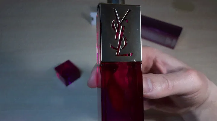 Yves Saint Laurent Elle
