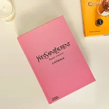Книга Yves Saint Laurent Catwalk: The Complete Haute Couture