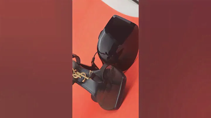 Черная глянцевая профилактика(накат) на босоножки YSL Ив Сен Лоран Лето Море Пляж на подошве глассаж